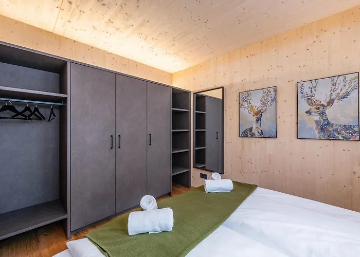 Panorama 198 - Tiny House - By Mynests * 斯拉德明